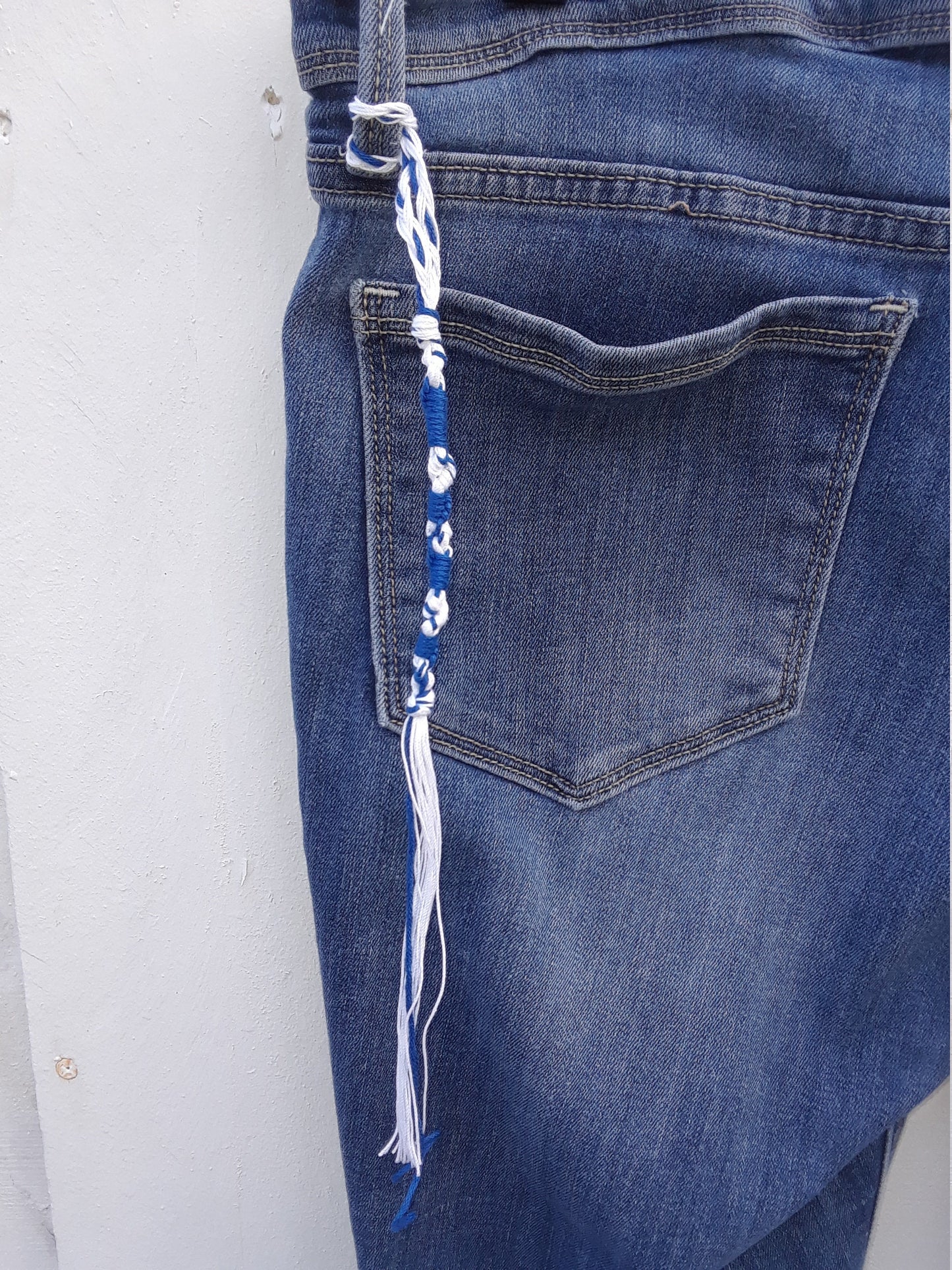 TZITZIT-TRADITIONAL Fringes/Tassels With Blue Messiah Techelet